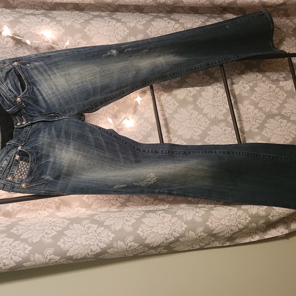 Miss ME Jeans with Lace Detail - Picture 4 of 4